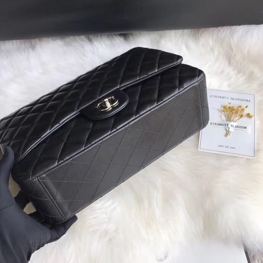 CHANEL Classic Maxi Handbag  (Tax-Free Grade)