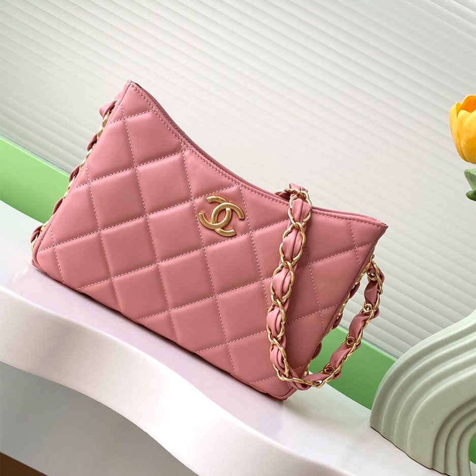 CHANEL Hippie Bag